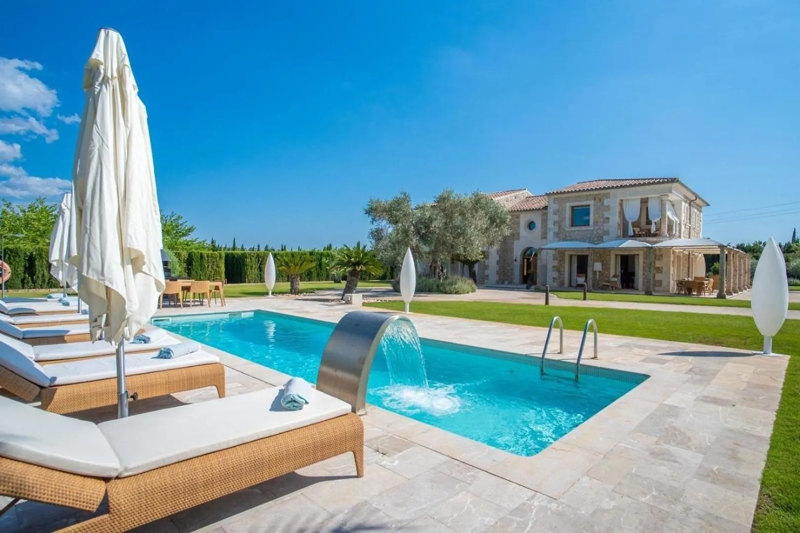 Luxurioeses Landhaus Mit Whirlpool Im Freien Und Pool, Ideal Fuer Veranstaltungen Selva